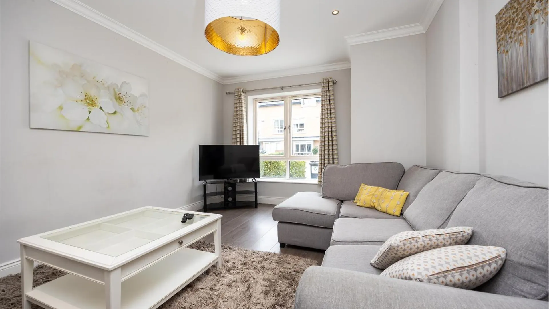 Modern New Build In Dublin Irlanda